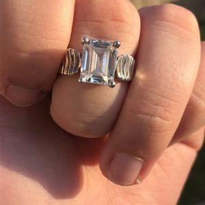 Sterling Silver Cubic Zirconia Ring